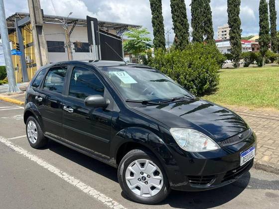 FORD FIESTA 1.0 MPI 8V GASOLINA 4P MANUAL